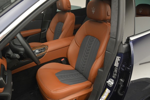 New 2019 Maserati Levante Q4 GranLusso for sale Sold at Alfa Romeo of Greenwich in Greenwich CT 06830 15