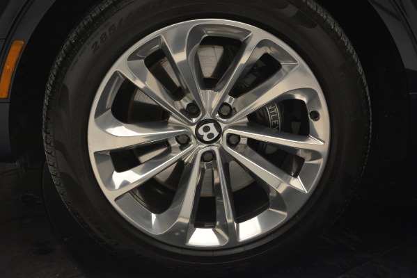 Used 2017 Bentley Bentayga W12 for sale Sold at Alfa Romeo of Greenwich in Greenwich CT 06830 15