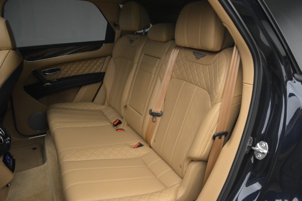 Used 2017 Bentley Bentayga W12 for sale Sold at Alfa Romeo of Greenwich in Greenwich CT 06830 24