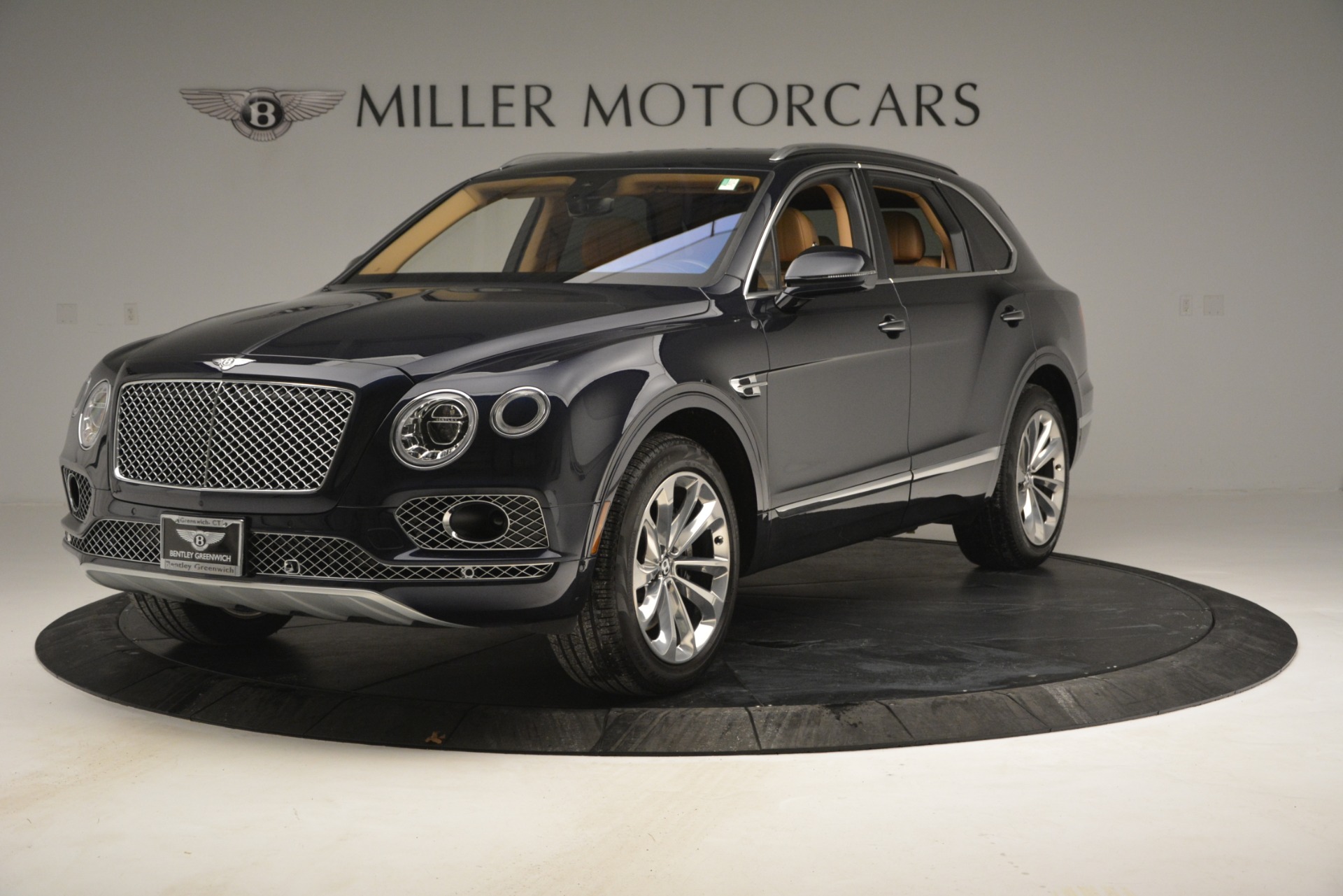 Used 2017 Bentley Bentayga W12 for sale Sold at Alfa Romeo of Greenwich in Greenwich CT 06830 1