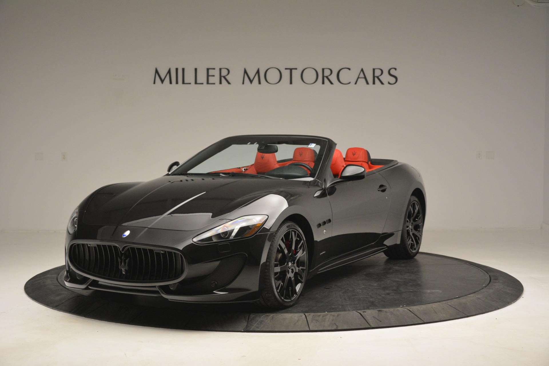 Used 2015 Maserati GranTurismo Sport for sale Sold at Alfa Romeo of Greenwich in Greenwich CT 06830 1