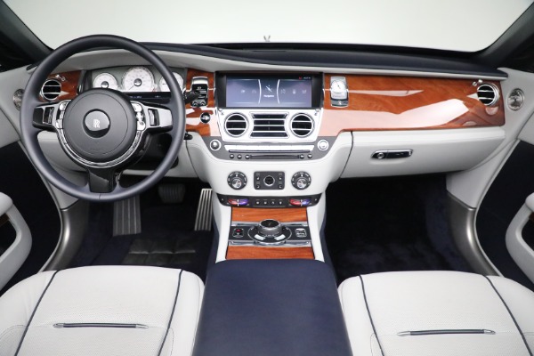 Used 2019 Rolls-Royce Dawn for sale Sold at Alfa Romeo of Greenwich in Greenwich CT 06830 4