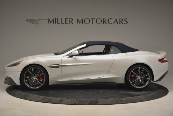 Used 2015 Aston Martin Vanquish Convertible for sale Sold at Alfa Romeo of Greenwich in Greenwich CT 06830 16