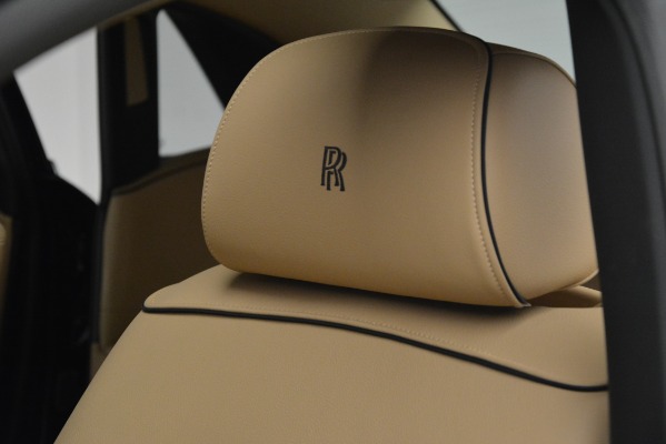 Used 2014 Rolls-Royce Ghost for sale Sold at Alfa Romeo of Greenwich in Greenwich CT 06830 18