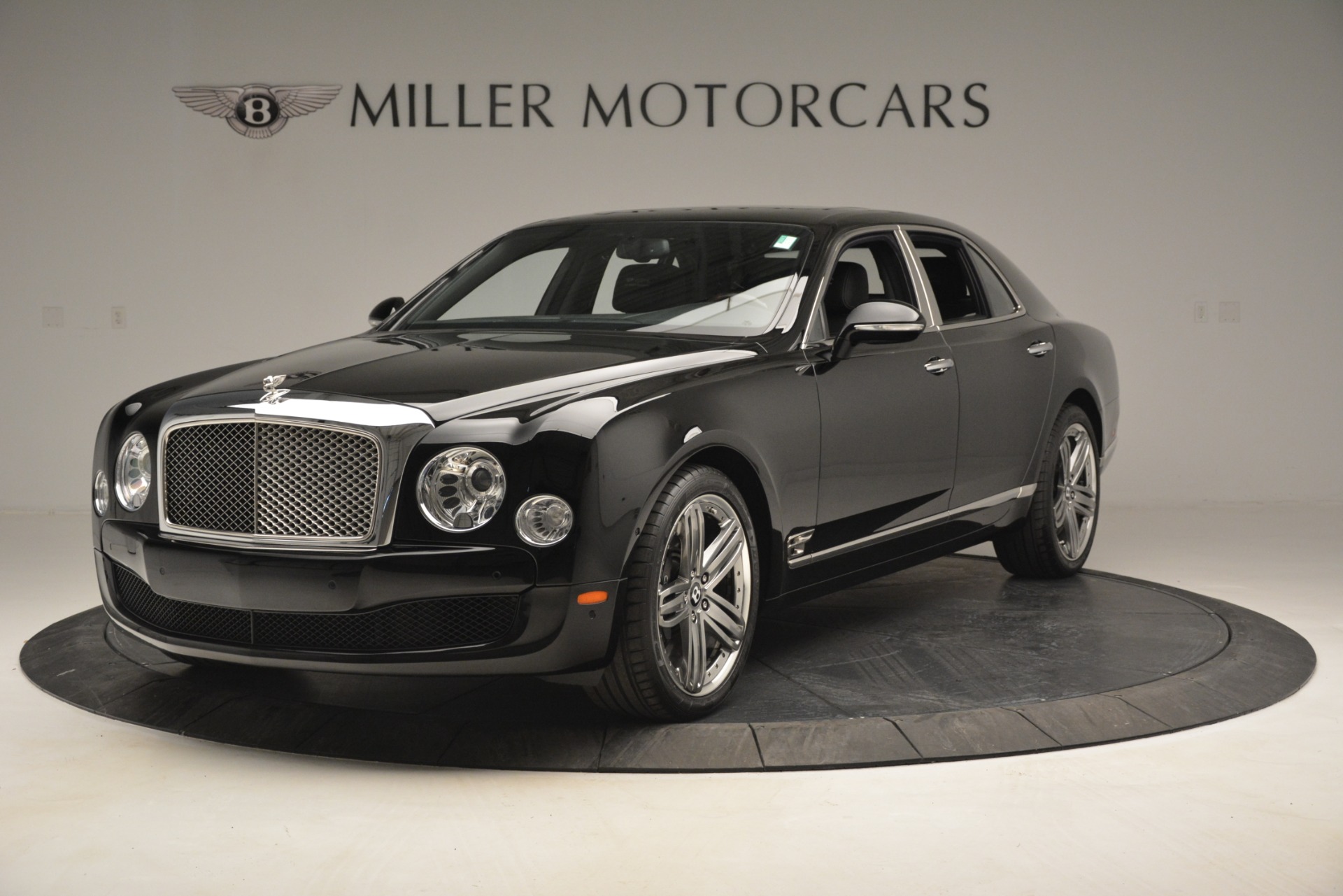 Used 2013 Bentley Mulsanne Le Mans Edition for sale Sold at Alfa Romeo of Greenwich in Greenwich CT 06830 1