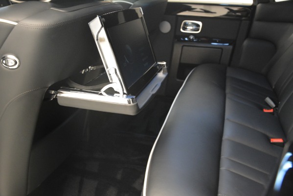 Used 2014 Rolls-Royce Phantom for sale Sold at Alfa Romeo of Greenwich in Greenwich CT 06830 20
