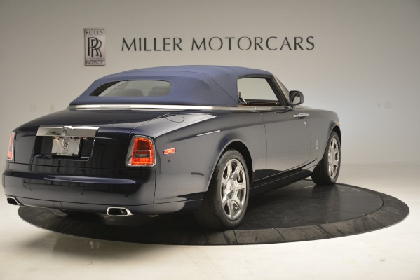 Used 2013 Rolls-Royce Phantom Drophead Coupe for sale Sold at Alfa Romeo of Greenwich in Greenwich CT 06830 24