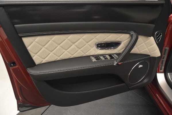 Used 2018 Bentley Flying Spur W12 S for sale $134,900 at Alfa Romeo of Greenwich in Greenwich CT 06830 16