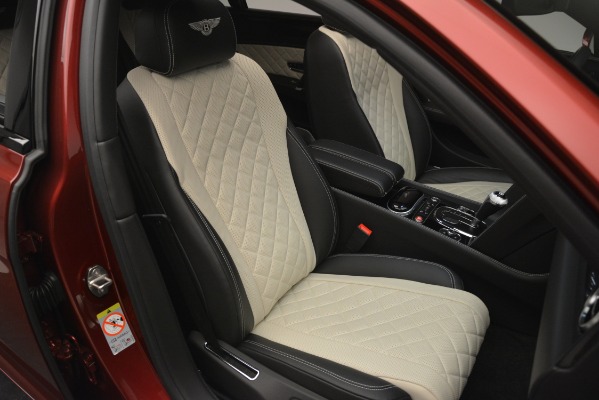Used 2018 Bentley Flying Spur W12 S for sale $134,900 at Alfa Romeo of Greenwich in Greenwich CT 06830 27