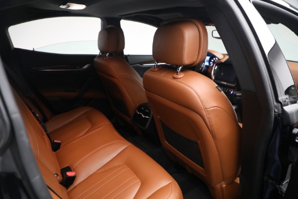 New 2019 Maserati Ghibli S Q4 for sale Sold at Alfa Romeo of Greenwich in Greenwich CT 06830 19