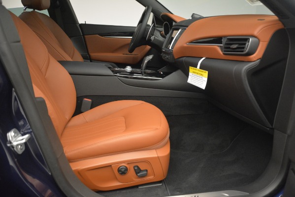 New 2019 Maserati Levante Q4 for sale Sold at Alfa Romeo of Greenwich in Greenwich CT 06830 23