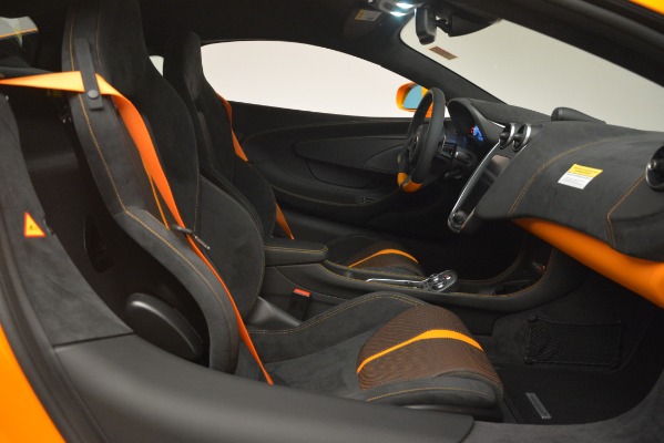 New 2019 McLaren 570S Coupe for sale Sold at Alfa Romeo of Greenwich in Greenwich CT 06830 20