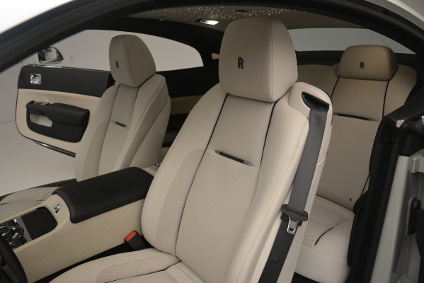 Used 2016 Rolls-Royce Wraith for sale $205,900 at Alfa Romeo of Greenwich in Greenwich CT 06830 16