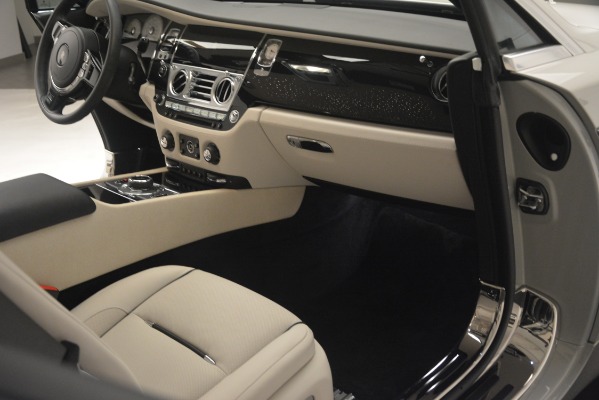 Used 2016 Rolls-Royce Wraith for sale $205,900 at Alfa Romeo of Greenwich in Greenwich CT 06830 22