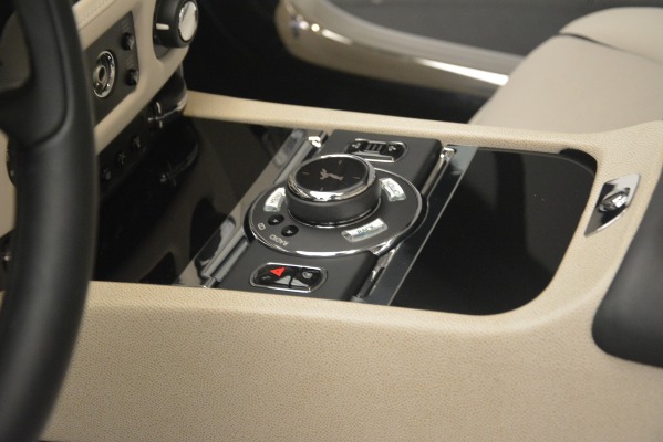 Used 2016 Rolls-Royce Wraith for sale $205,900 at Alfa Romeo of Greenwich in Greenwich CT 06830 26