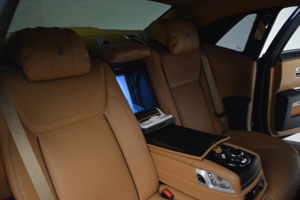 Used 2016 Rolls-Royce Ghost for sale Sold at Alfa Romeo of Greenwich in Greenwich CT 06830 25