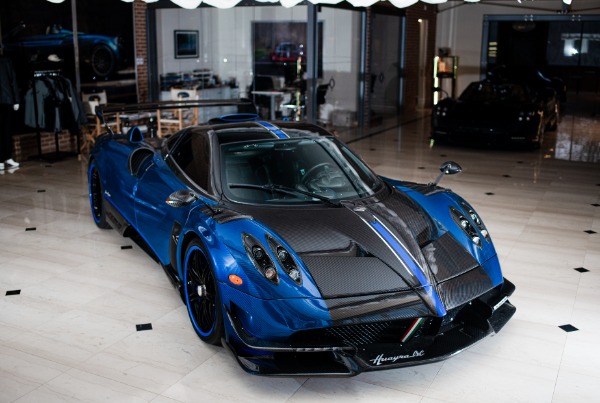 Used 2017 Pagani Huayra BC for sale Sold at Alfa Romeo of Greenwich in Greenwich CT 06830 2