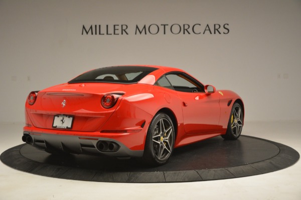 Used 2017 Ferrari California T Handling Speciale for sale Sold at Alfa Romeo of Greenwich in Greenwich CT 06830 16