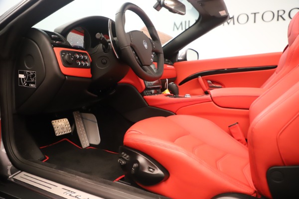 New 2018 Maserati GranTurismo Sport Convertible for sale $159,740 at Alfa Romeo of Greenwich in Greenwich CT 06830 20