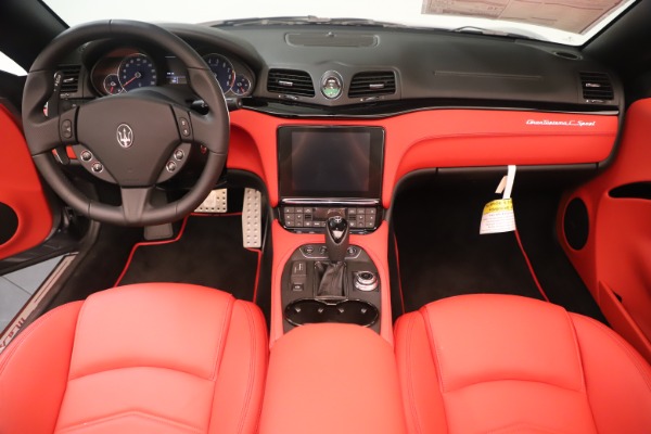 New 2018 Maserati GranTurismo Sport Convertible for sale $159,740 at Alfa Romeo of Greenwich in Greenwich CT 06830 22