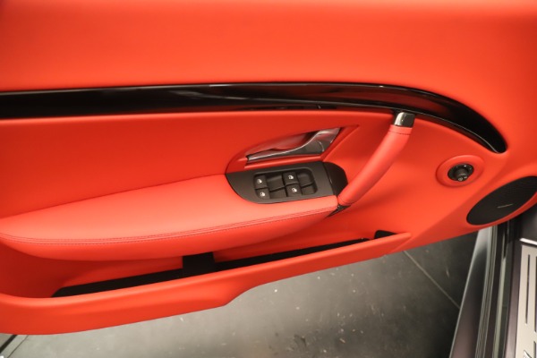 New 2018 Maserati GranTurismo Sport Convertible for sale $159,740 at Alfa Romeo of Greenwich in Greenwich CT 06830 23