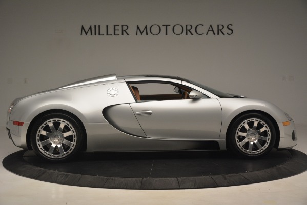 Used 2010 Bugatti Veyron 16.4 Grand Sport for sale $1,900,000 at Alfa Romeo of Greenwich in Greenwich CT 06830 19