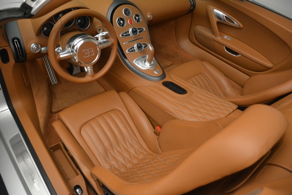 Used 2010 Bugatti Veyron 16.4 Grand Sport for sale $1,900,000 at Alfa Romeo of Greenwich in Greenwich CT 06830 23