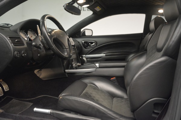 Used 2004 Aston Martin V12 Vanquish for sale Sold at Alfa Romeo of Greenwich in Greenwich CT 06830 12