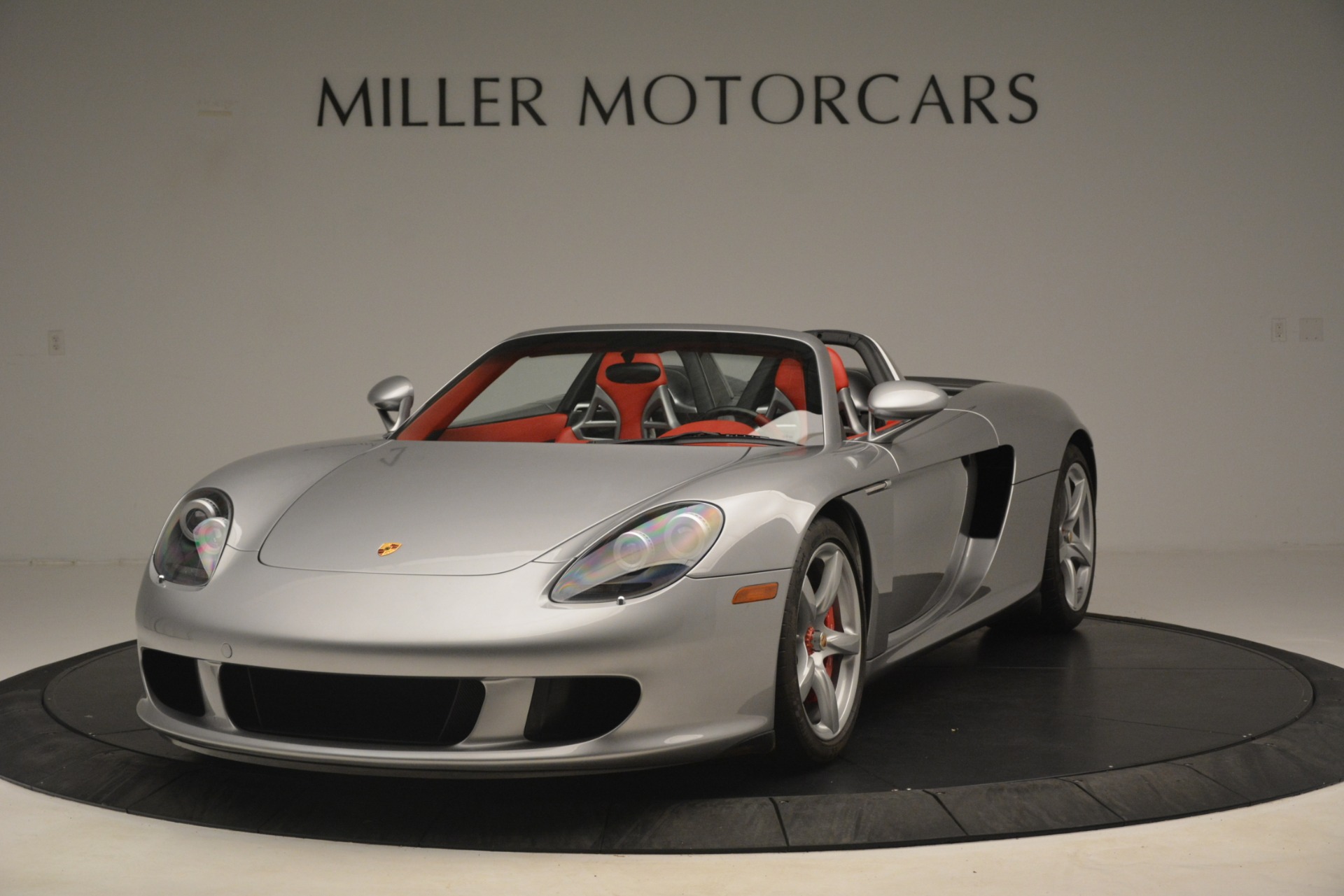 Used 2005 Porsche Carrera GT for sale Sold at Alfa Romeo of Greenwich in Greenwich CT 06830 1