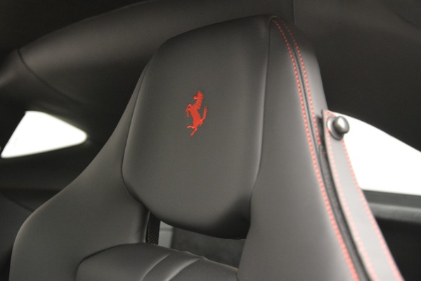 Used 2018 Ferrari 812 Superfast for sale Sold at Alfa Romeo of Greenwich in Greenwich CT 06830 17