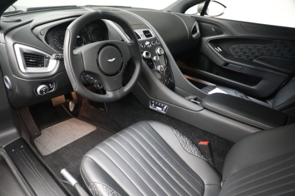 Used 2019 Aston Martin Vanquish Zagato Shooting Brake for sale $699,900 at Alfa Romeo of Greenwich in Greenwich CT 06830 13