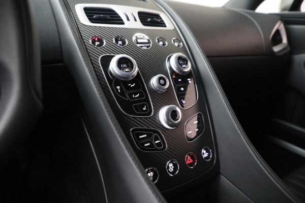 Used 2019 Aston Martin Vanquish Zagato Shooting Brake for sale $699,900 at Alfa Romeo of Greenwich in Greenwich CT 06830 26