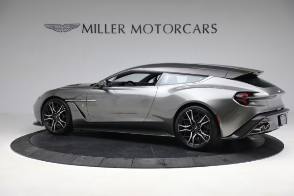 Used 2019 Aston Martin Vanquish Zagato Shooting Brake for sale $699,900 at Alfa Romeo of Greenwich in Greenwich CT 06830 3