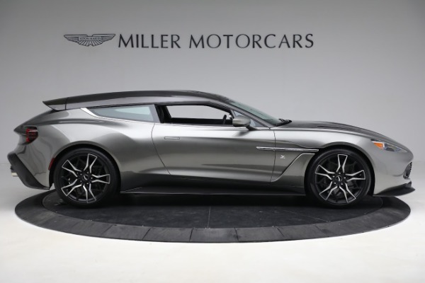 Used 2019 Aston Martin Vanquish Zagato Shooting Brake for sale $699,900 at Alfa Romeo of Greenwich in Greenwich CT 06830 8