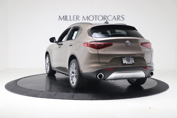 New 2019 Alfa Romeo Stelvio Ti Sport Q4 for sale Sold at Alfa Romeo of Greenwich in Greenwich CT 06830 5