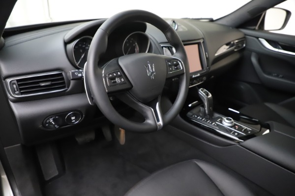 Used 2019 Maserati Levante Q4 for sale Sold at Alfa Romeo of Greenwich in Greenwich CT 06830 13