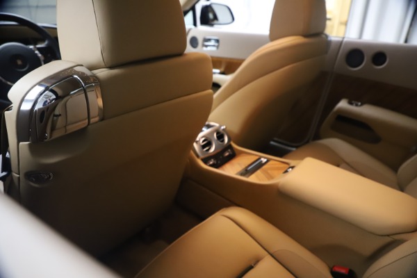 Used 2015 Rolls-Royce Wraith for sale Sold at Alfa Romeo of Greenwich in Greenwich CT 06830 23