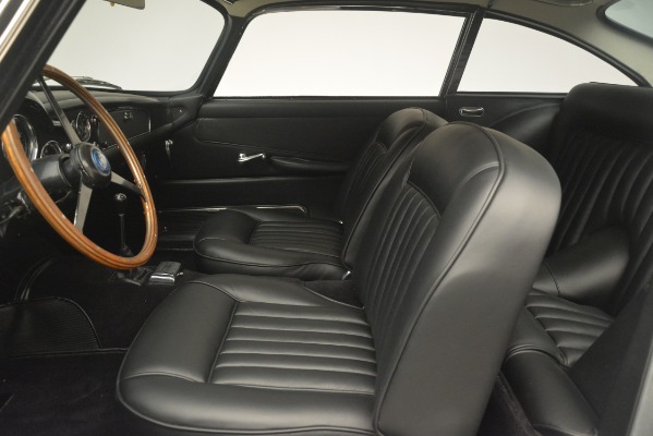 Used 1961 Aston Martin DB4 Series IV Coupe for sale Sold at Alfa Romeo of Greenwich in Greenwich CT 06830 20