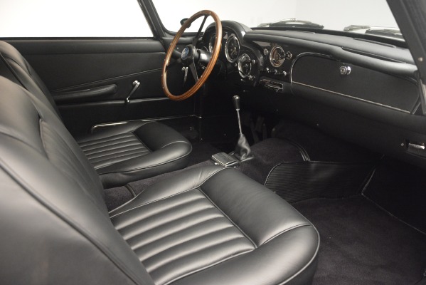 Used 1961 Aston Martin DB4 Series IV Coupe for sale Sold at Alfa Romeo of Greenwich in Greenwich CT 06830 25