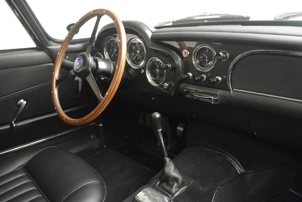 Used 1961 Aston Martin DB4 Series IV Coupe for sale Sold at Alfa Romeo of Greenwich in Greenwich CT 06830 26