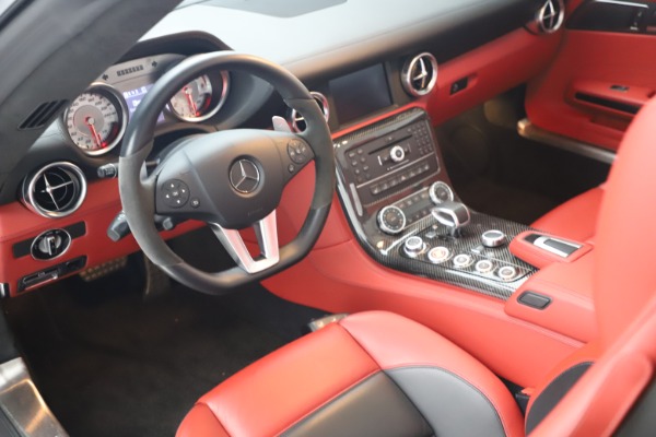 Used 2012 Mercedes-Benz SLS AMG Roadster for sale Sold at Alfa Romeo of Greenwich in Greenwich CT 06830 27