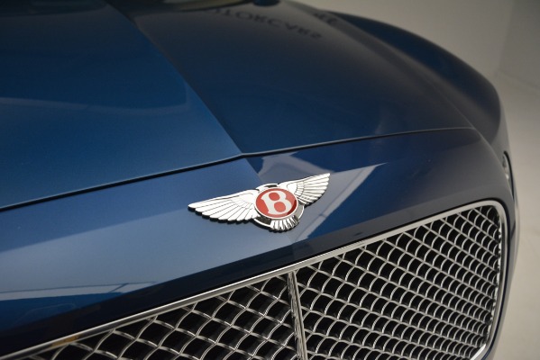 Used 2016 Bentley Flying Spur V8 for sale $93,900 at Alfa Romeo of Greenwich in Greenwich CT 06830 14