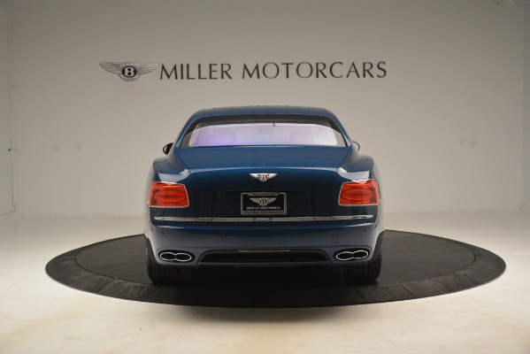 Used 2016 Bentley Flying Spur V8 for sale $93,900 at Alfa Romeo of Greenwich in Greenwich CT 06830 6
