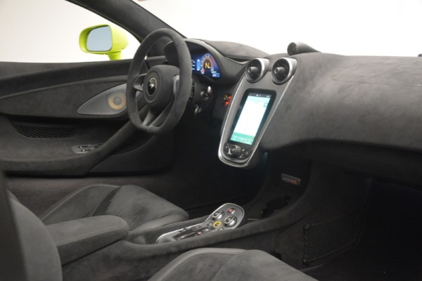 Used 2020 McLaren 600LT Spider for sale Sold at Alfa Romeo of Greenwich in Greenwich CT 06830 27