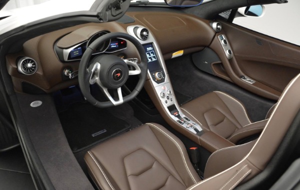 Used 2015 McLaren 650S Convertible for sale Sold at Alfa Romeo of Greenwich in Greenwich CT 06830 17