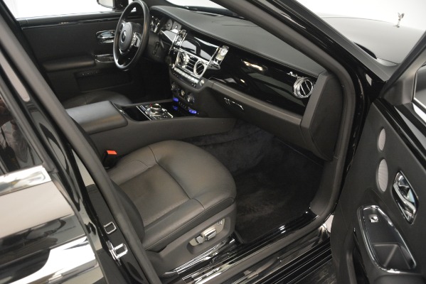 Used 2014 Rolls-Royce Ghost for sale Sold at Alfa Romeo of Greenwich in Greenwich CT 06830 20