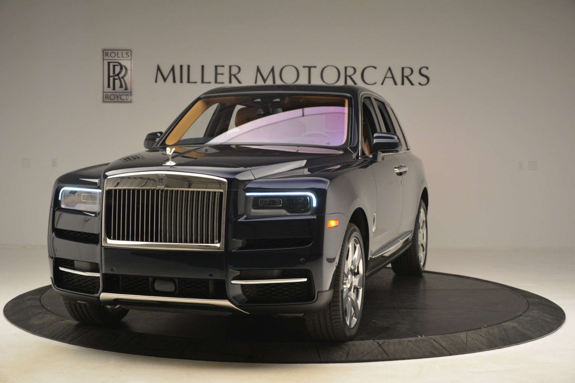 New 2019 Rolls-Royce Cullinan for sale Sold at Alfa Romeo of Greenwich in Greenwich CT 06830 1