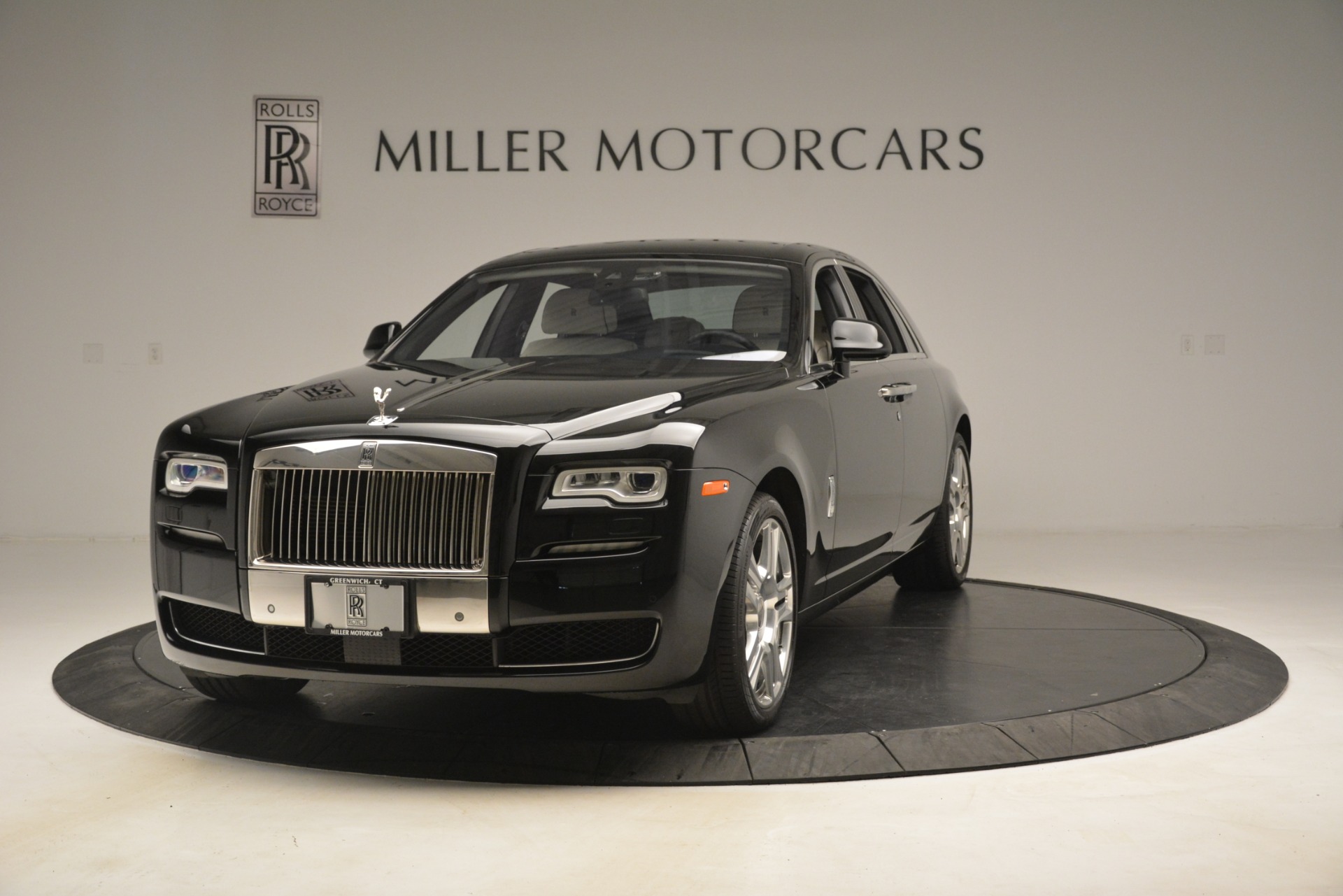 Used 2016 Rolls-Royce Ghost for sale Sold at Alfa Romeo of Greenwich in Greenwich CT 06830 1