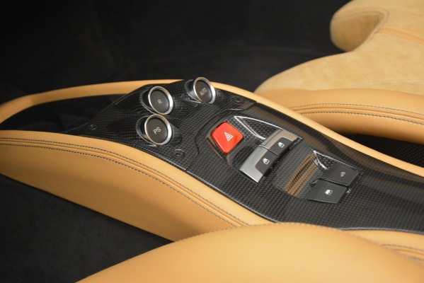 Used 2013 Ferrari 458 Spider for sale Sold at Alfa Romeo of Greenwich in Greenwich CT 06830 24