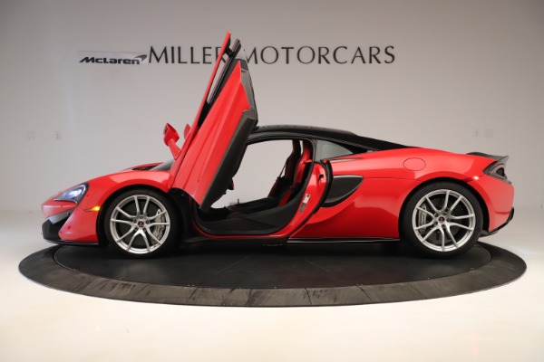 Used 2016 McLaren 570S Coupe for sale Sold at Alfa Romeo of Greenwich in Greenwich CT 06830 11